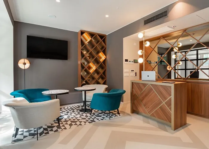 Boutique Martini 17 Hotel